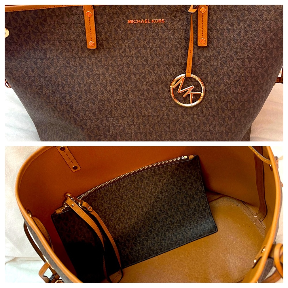 Large Michael Korea bag with zipper pouch